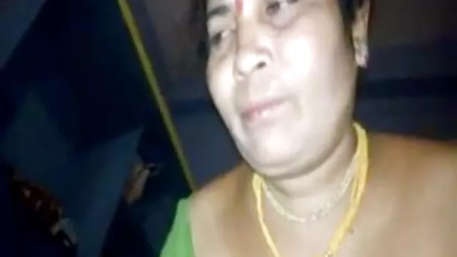 Tình dục không đăng ký  Cô gái làm bẽ mặt vâng lời và buộc họ phải cởi quần phim sẽ nhat khong che áo