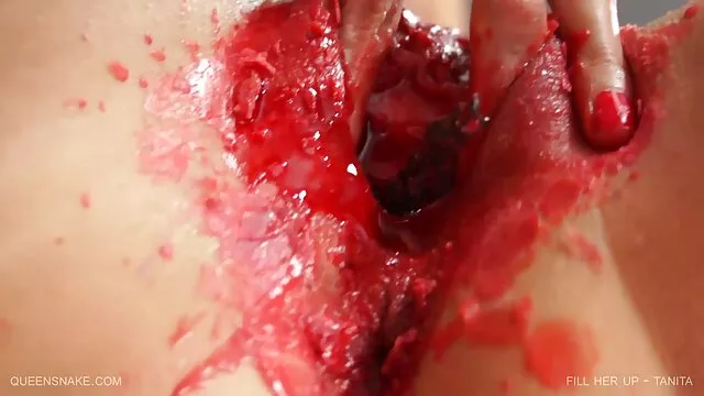 Tình dục không đăng ký  Nga Shmara cho một chai rượu vang rẻ tiền sẽ nhat ban